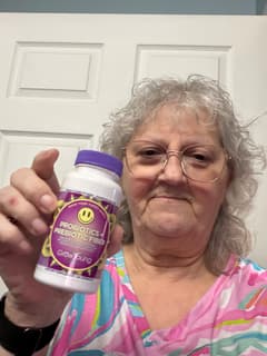 Customer photo of Daily Probiotic + Prebiotic Fiber
